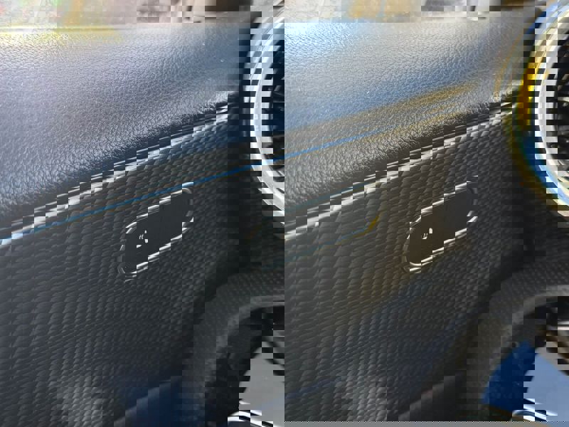 Image Mercedes-Benz 汃獡敳䄠 A 180 1.3 136 Progressive Line Full leds GPS Caméra Carplay Sièges chauffants Régul Clim auto bi-zon